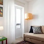 Apartment Nesha Flats Ericeira