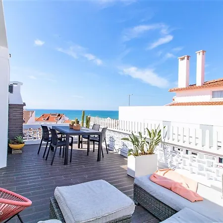 Nesha Flats Apartment Ericeira