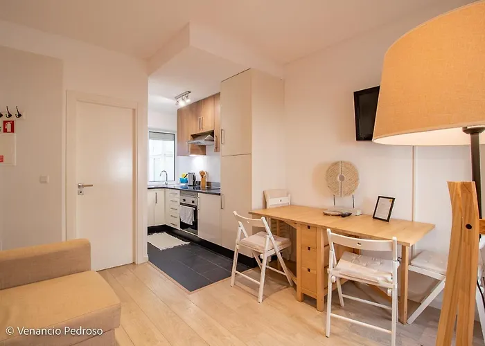 Nesha Flats Lägenhet *