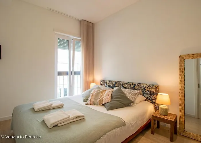 Nesha Flats * Ericeira