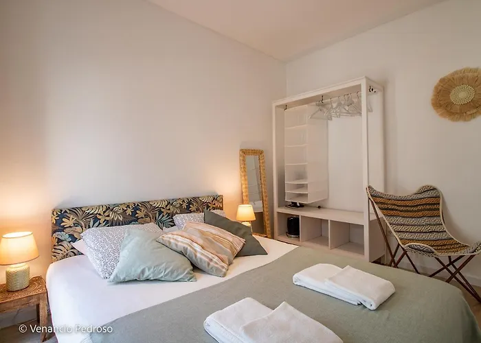 דירה Nesha Flats *