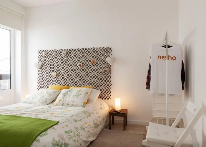Nesha Flats Lägenhet